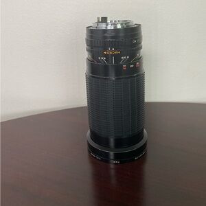 JC Penny multi coated optics auto zoom lens 1.4.5 f =80-200mm lens for minolta